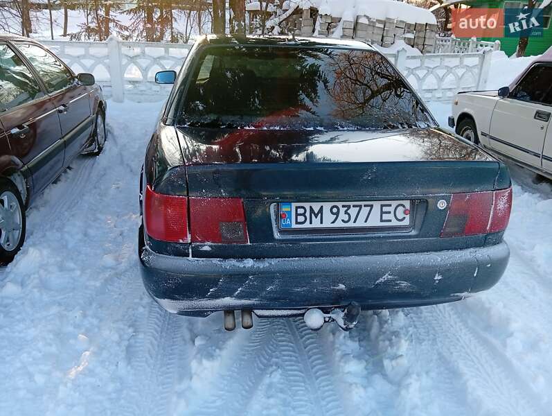 Седан Audi A6 1996 в Глухові
