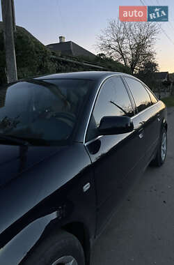 Седан Audi A6 2000 в Бурштині