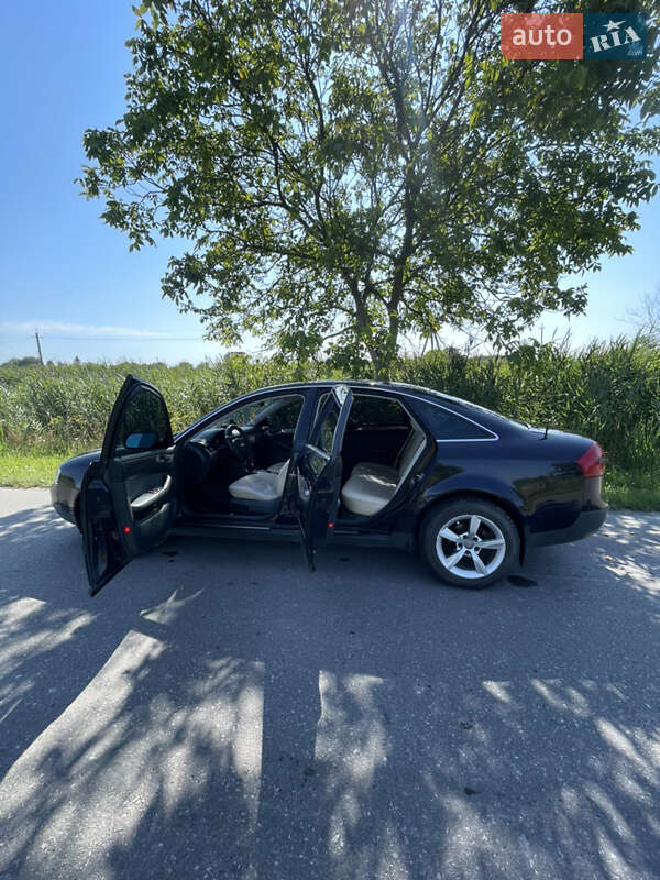 Седан Audi A6 2000 в Бурштині