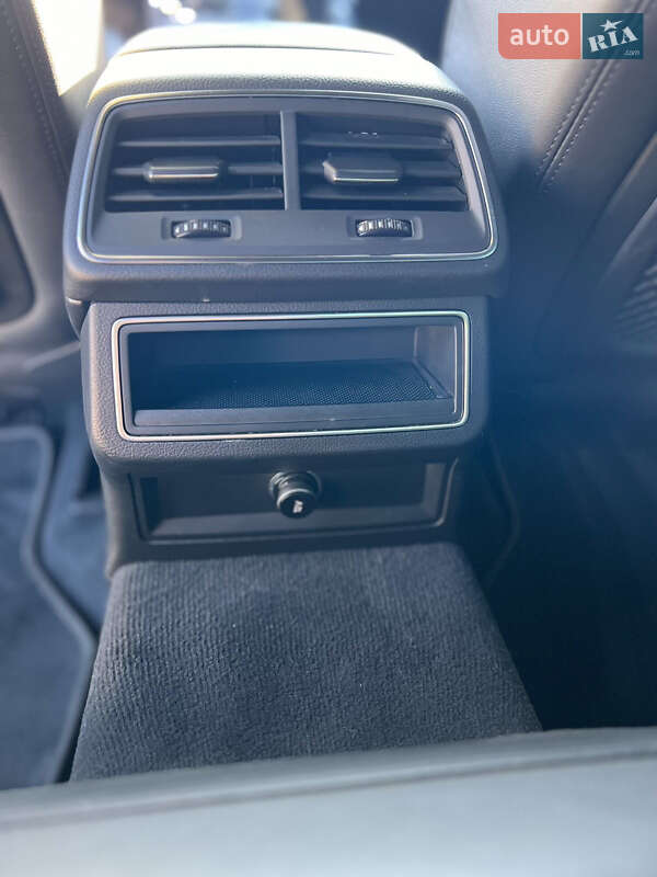 Седан Audi A6 2020 в Хмельницькому