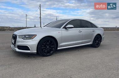 Седан Audi A6 2014 в Татарбунарах