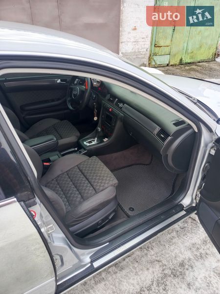 Седан Audi A6 2004 в Узині