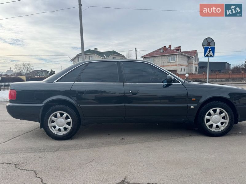 Седан Audi A6 1997 в Кременчуге