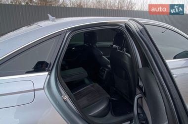 Седан Audi A6 2016 в Киеве
