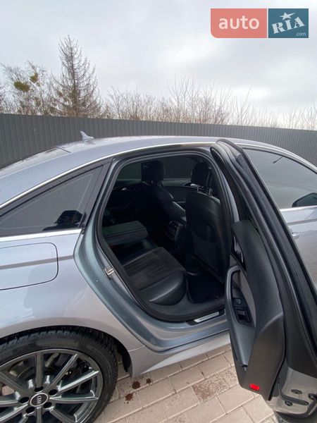 Седан Audi A6 2016 в Киеве