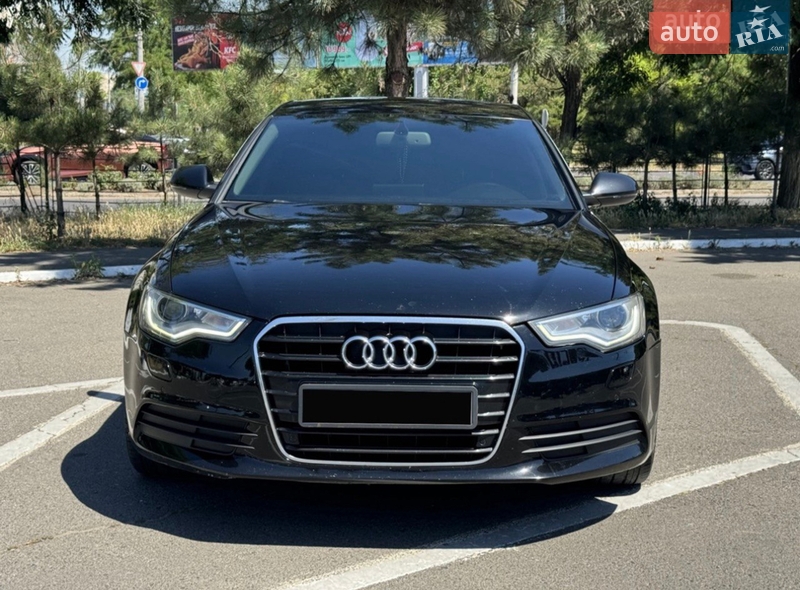 Седан Audi A6 2012 в Киеве
