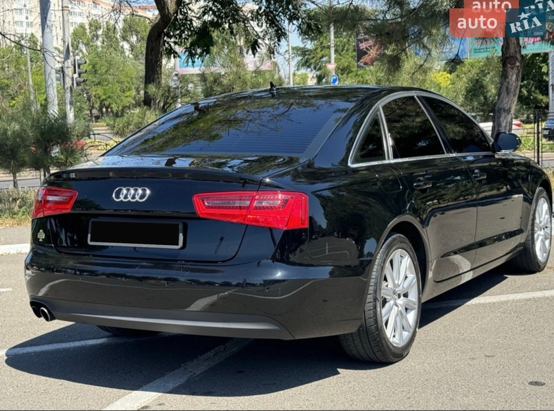 Седан Audi A6 2012 в Киеве