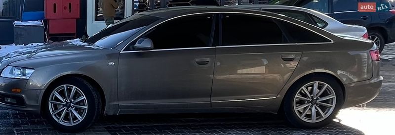 Седан Audi A6 2009 в Ровно
