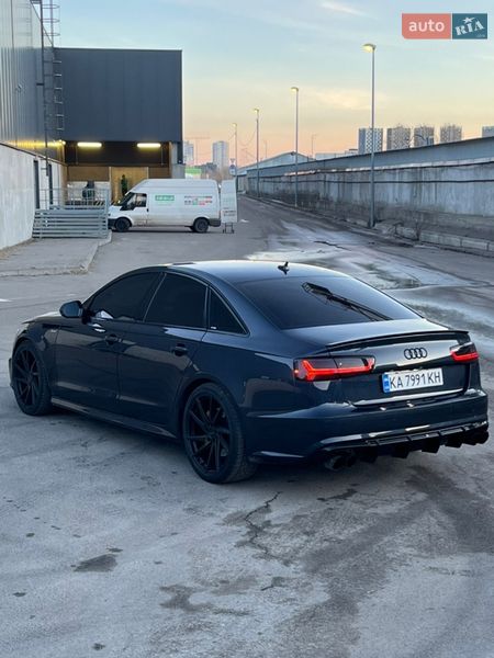Седан Audi A6 2015 в Киеве