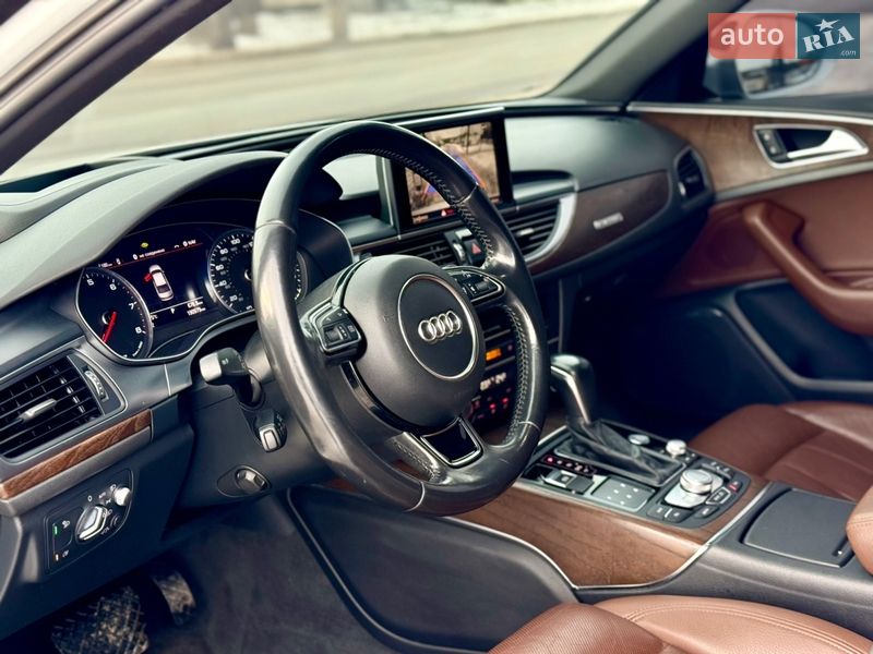 Седан Audi A6 2015 в Николаеве