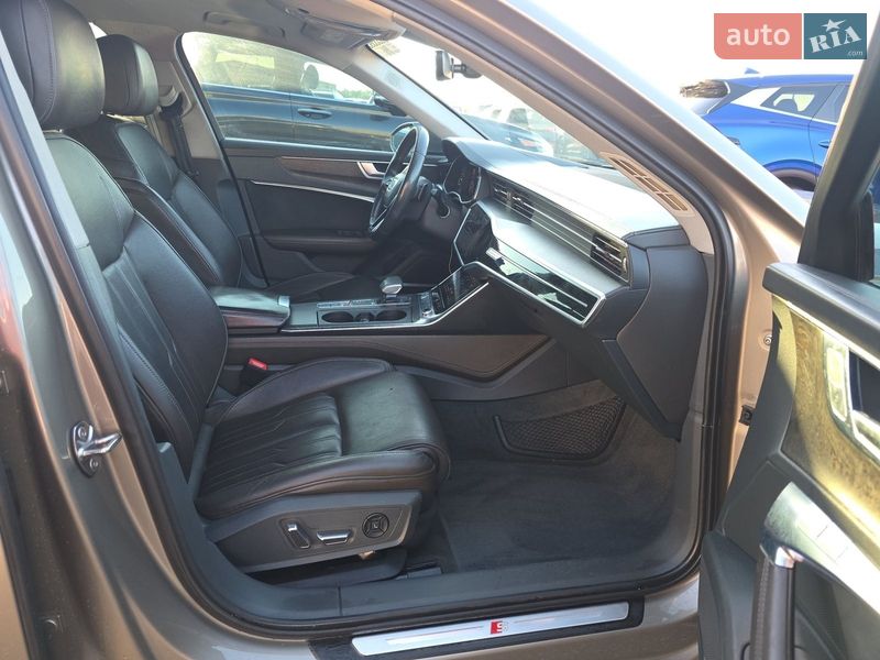 Седан Audi A6 2019 в Львове