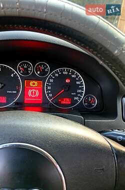 Универсал Audi A6 2001 в Новоукраинке