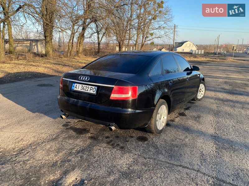 Седан Audi A6 2004 в Смеле