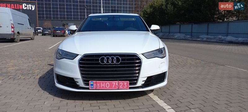 Седан Audi A6 2015 в Луцке