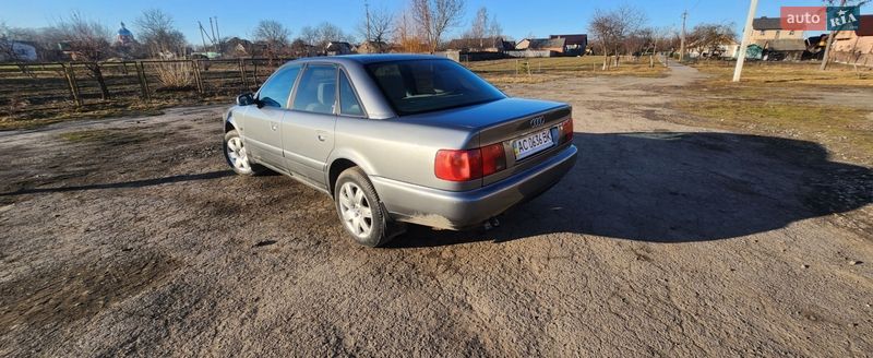 Седан Audi A6 1995 в Локачах