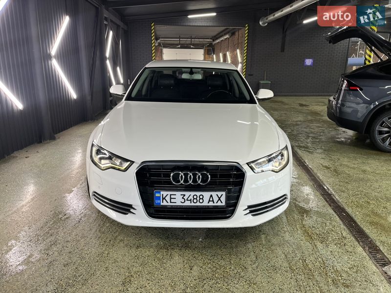 Седан Audi A6 2012 в Кривому Розі