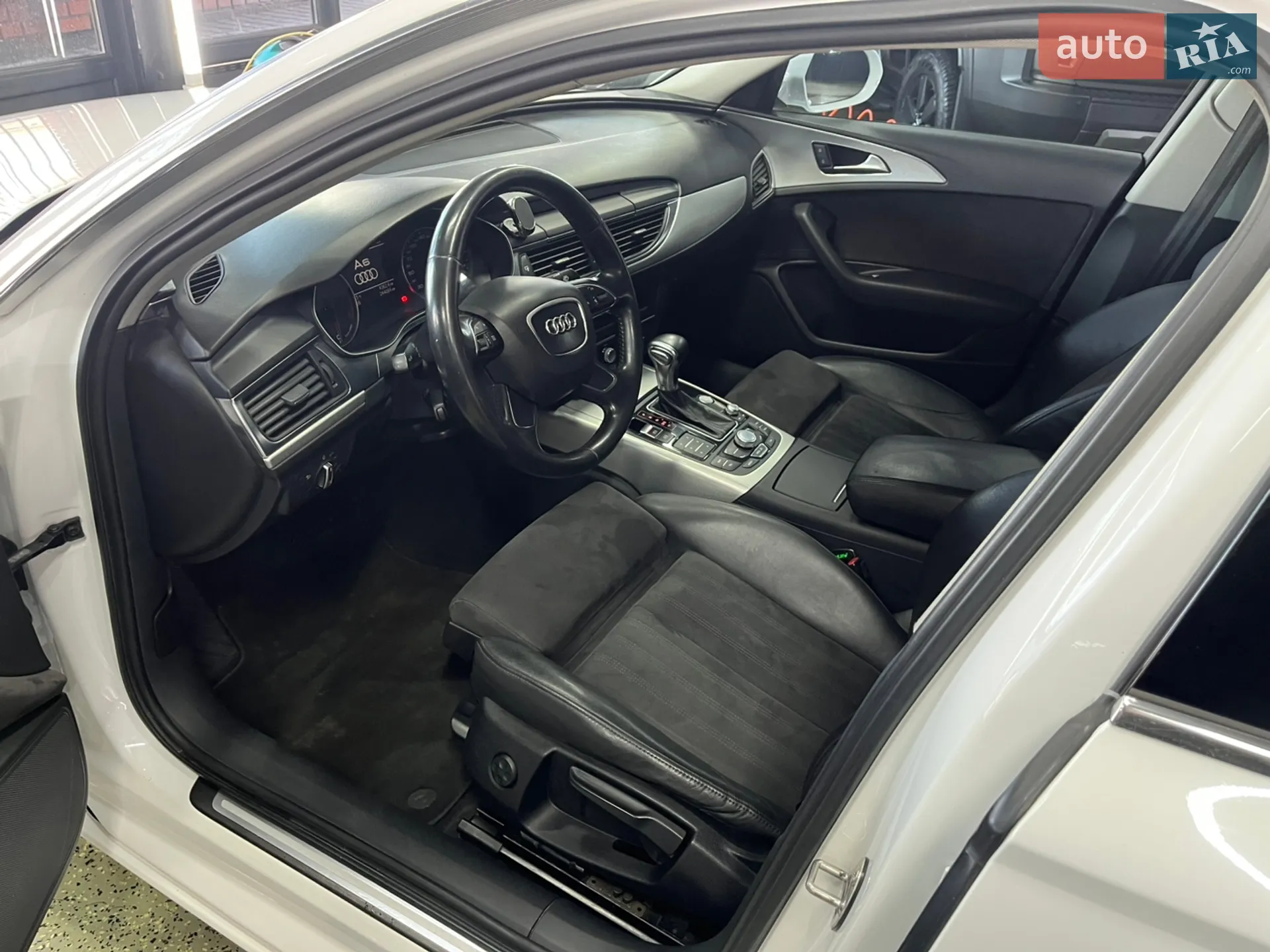 2012 Audi A6 - мініатюра 13