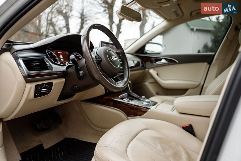 Седан Audi A6 2015 в Баре