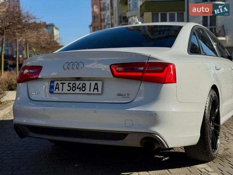 Седан Audi A6 2013 в Ивано-Франковске