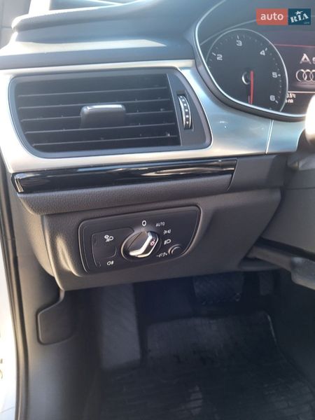 Седан Audi A6 2016 в Киеве
