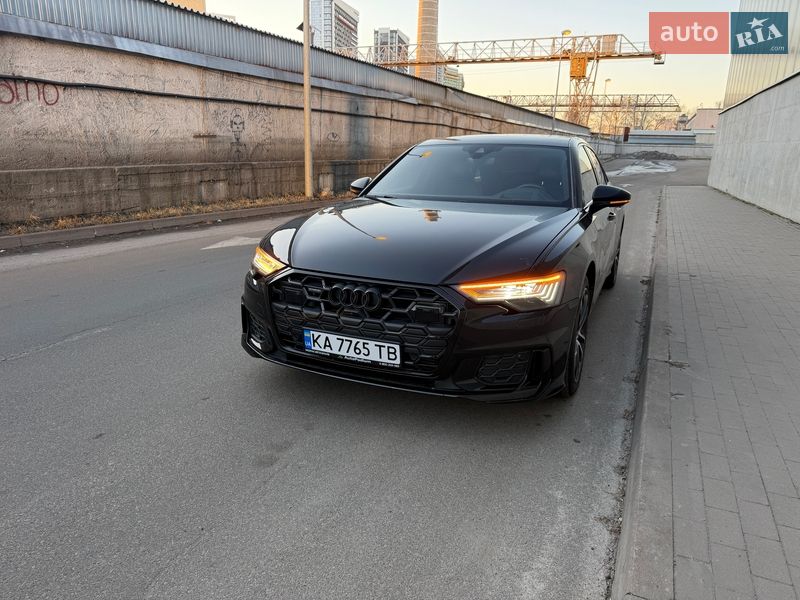 Седан Audi A6 2022 в Киеве
