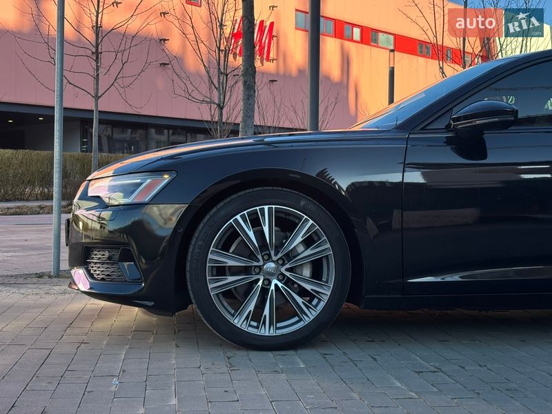 Седан Audi A6 2019 в Киеве