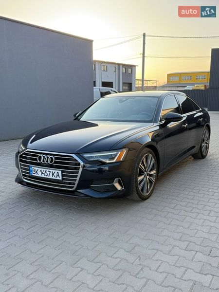 Седан Audi A6 2020 в Ровно