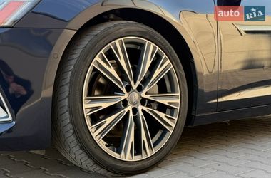 Седан Audi A6 2020 в Ровно