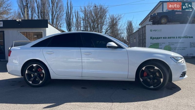 Седан Audi A6 2014 в Виннице