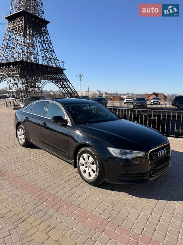 Седан Audi A6 2012 в Харькове