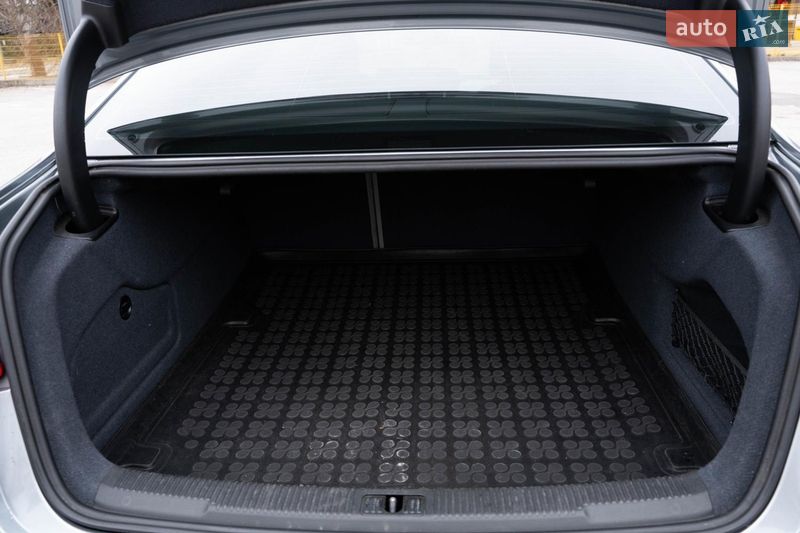 Седан Audi A6 2013 в Александрие фото 24 Седан Audi A6 2013 в Александрие