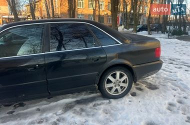 Седан Audi A6 1996 в Ромнах