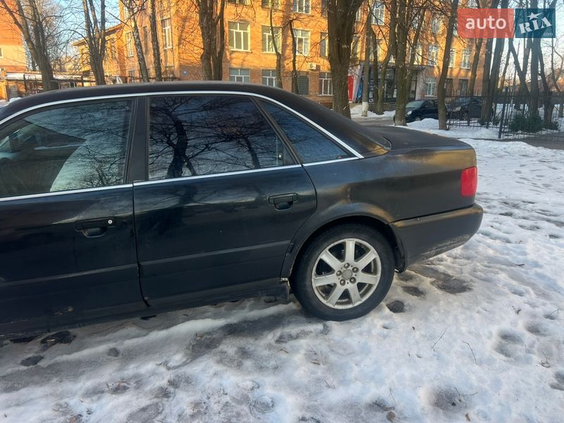 Седан Audi A6 1996 в Сумах