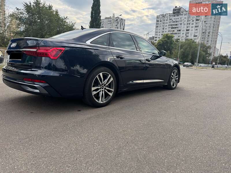 Седан Audi A6 2022 в Києві