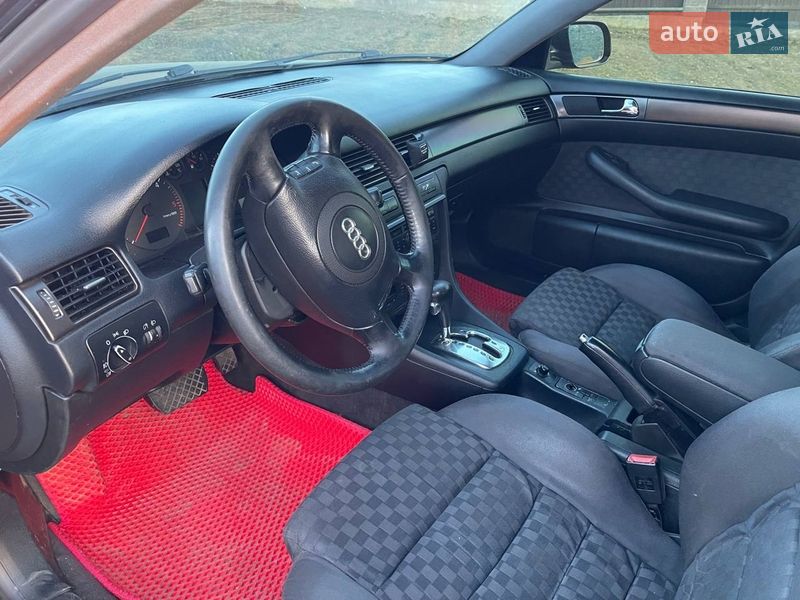 Седан Audi A6 2000 в Львове
