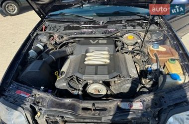 Седан Audi A6 1996 в Старом Самборе
