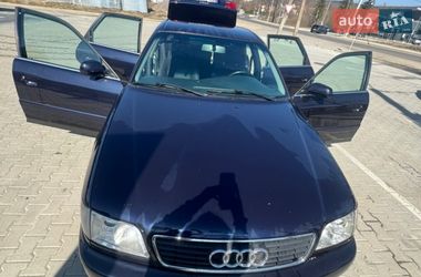Седан Audi A6 1996 в Старом Самборе
