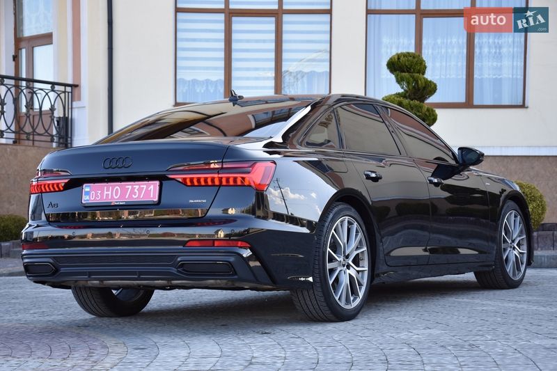 Седан Audi A6 2023 в Львове