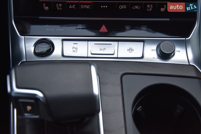 Седан Audi A6 2023 в Львове