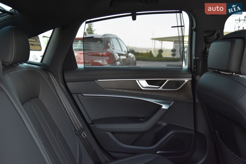 Седан Audi A6 2023 в Львове