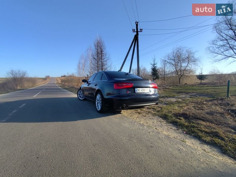 Седан Audi A6 2013 в Новояворівську