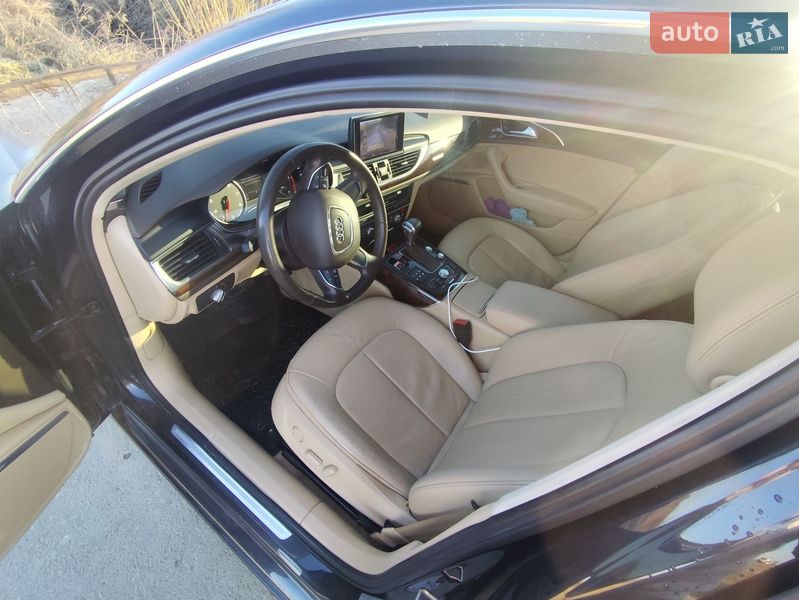 Седан Audi A6 2013 в Новояворівську