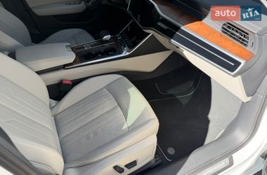 Седан Audi A6 2022 в Львове