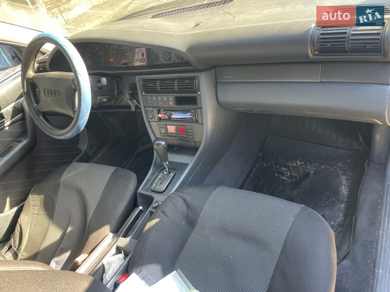 Седан Audi A6 1996 в Києві