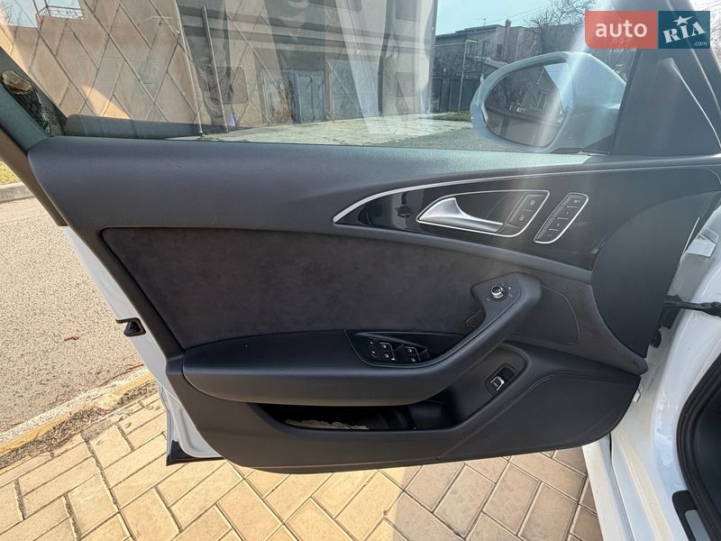 Седан Audi A6 2015 в Одессе