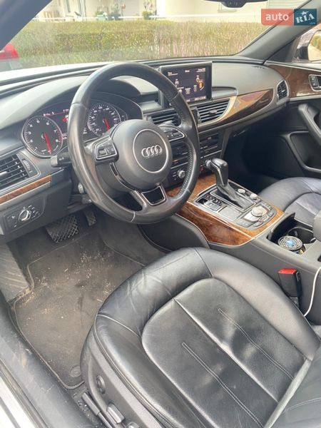 Седан Audi A6 2015 в Долині