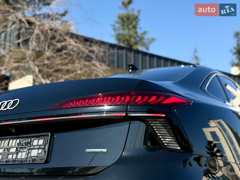 Седан Audi A6 2025 в Львове