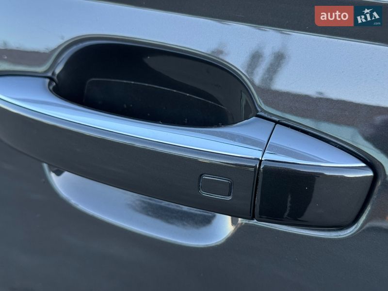 Седан Audi A6 2013 в Киеве