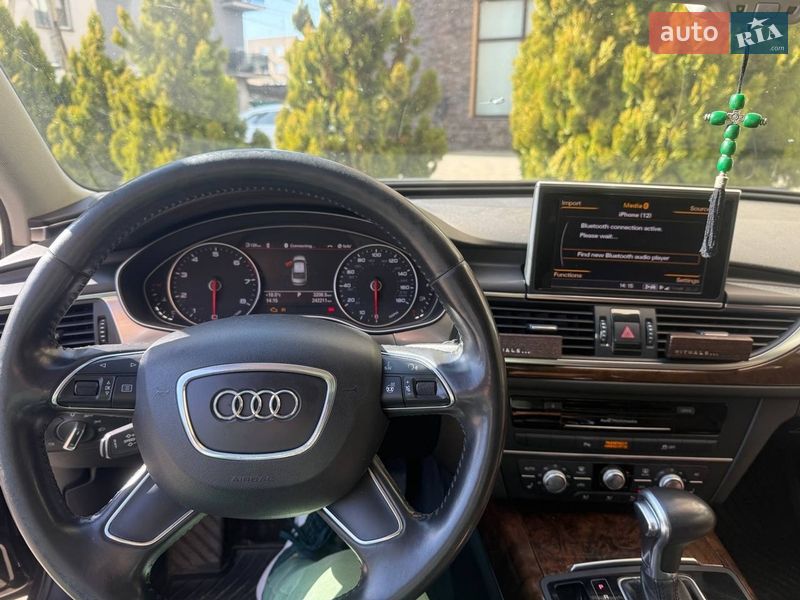 Седан Audi A6 2012 в Ужгороде