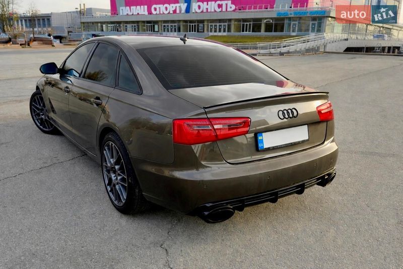 Седан Audi A6 2012 в Запорожье